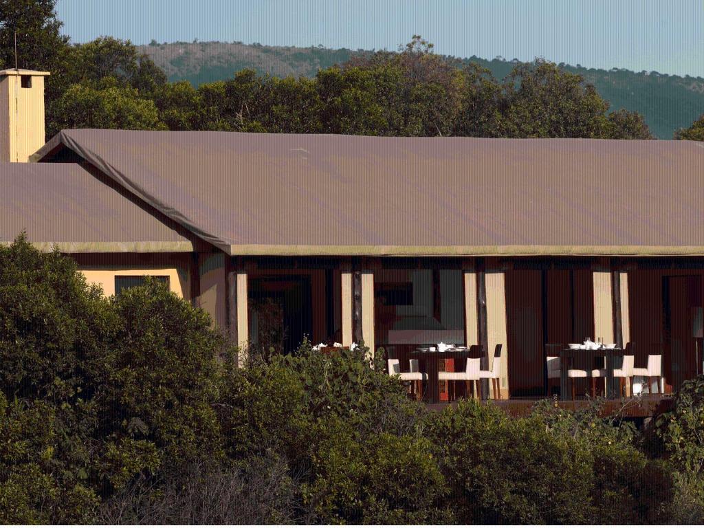 Ngerende Island Lodge (Adults Only) Réserve nationale du Masai Mara Extérieur photo
